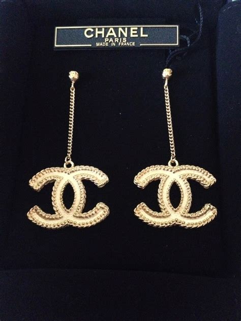 how to know if chanel earrings are real